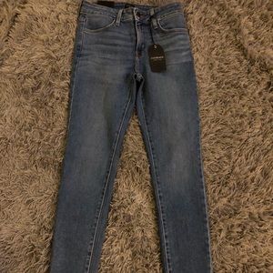 Just Black Emma Ankle Skinny Jean
